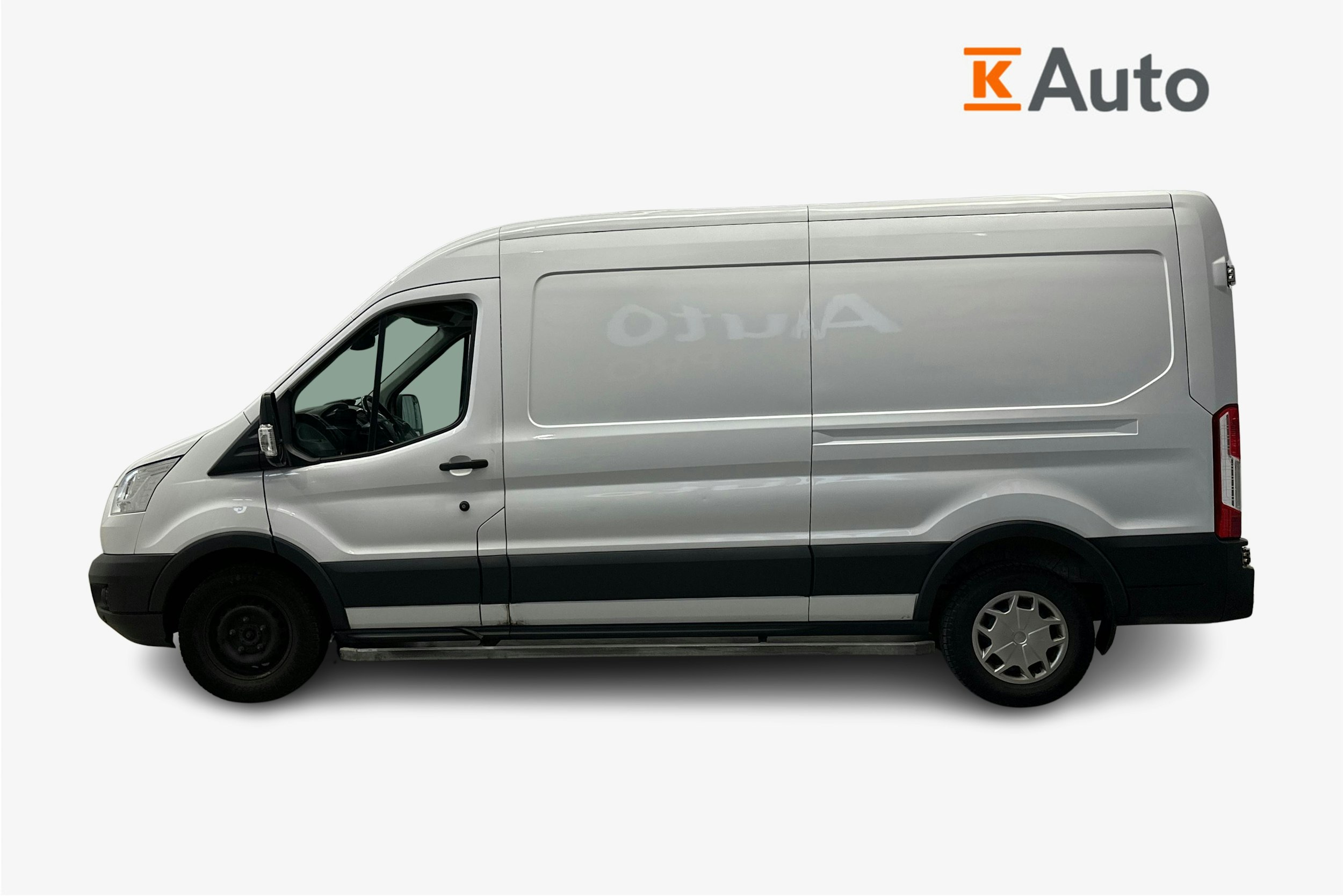 valkoinen Ford Transit 2018 kuva 5.