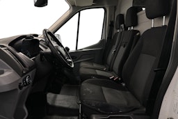 valkoinen Ford Transit 2018 kuva 8.