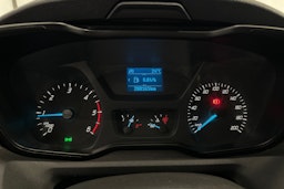 valkoinen Ford Transit 2018 kuva 19.
