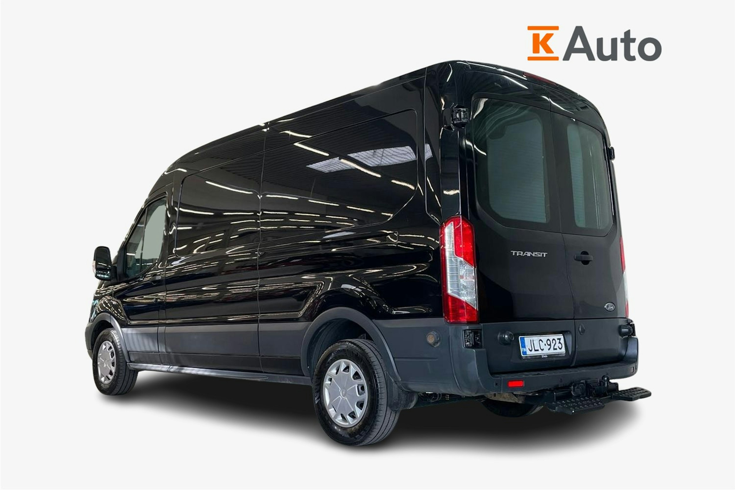 Musta Ford TRANSIT 2018 kuva 2.