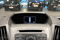 harmaa Ford Transit 2018 kuva 23.