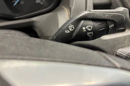 valkoinen Ford Transit 2018 kuva 33.