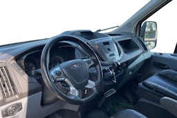 harmaa Ford Transit 2018 kuva 3.