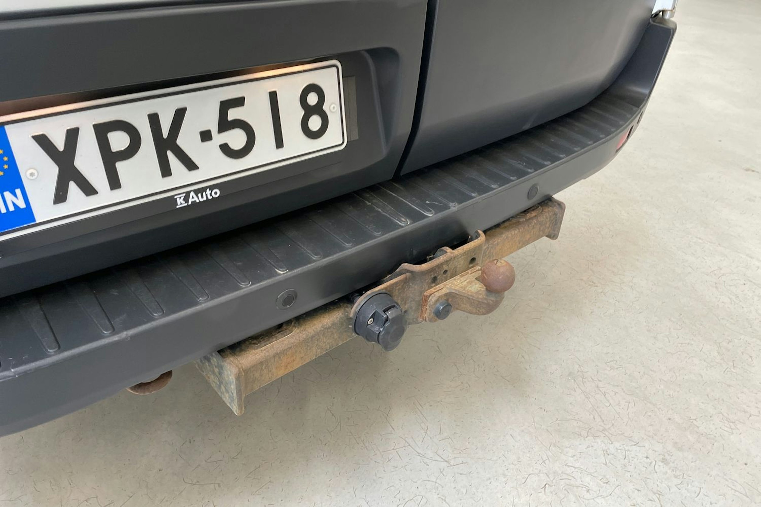 harmaa Ford Transit 2018 kuva 23.