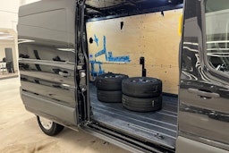 musta Ford Transit 2018 kuva 10.