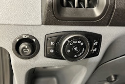 musta Ford Transit 2018 kuva 14.