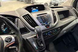 Harmaa Ford TRANSIT 2018 kuva 23.