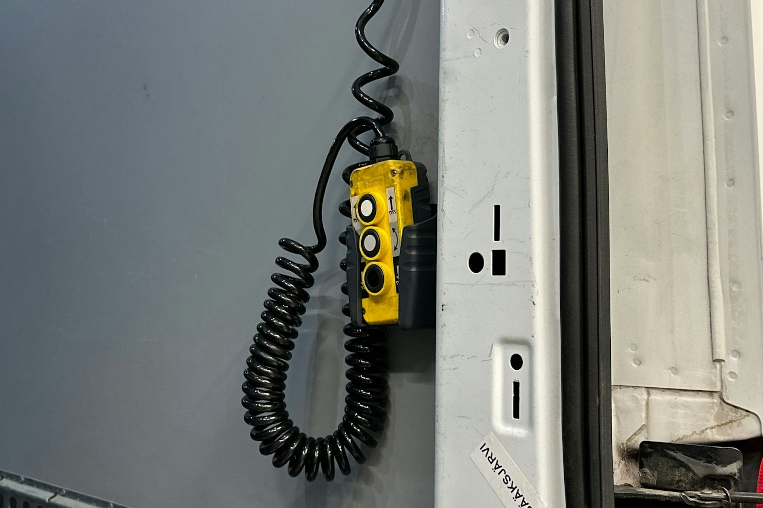 valkoinen Ford Transit 2019 kuva 19.