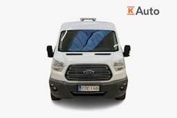 valkoinen Ford Transit 2019 kuva 5.