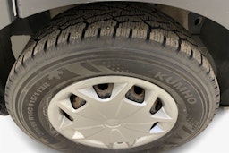 valkoinen Ford Transit 2019 kuva 12.