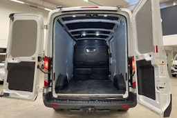 valkoinen Ford Transit 2019 kuva 19.