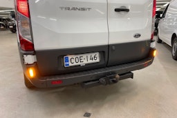 valkoinen Ford Transit 2019 kuva 33.