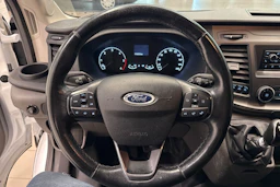 Valkoinen Ford TRANSIT 2019 kuva 16.
