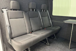 valkoinen Ford Transit 2019 kuva 30.