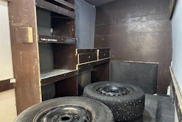 valkoinen Ford Transit 2019 kuva 33.