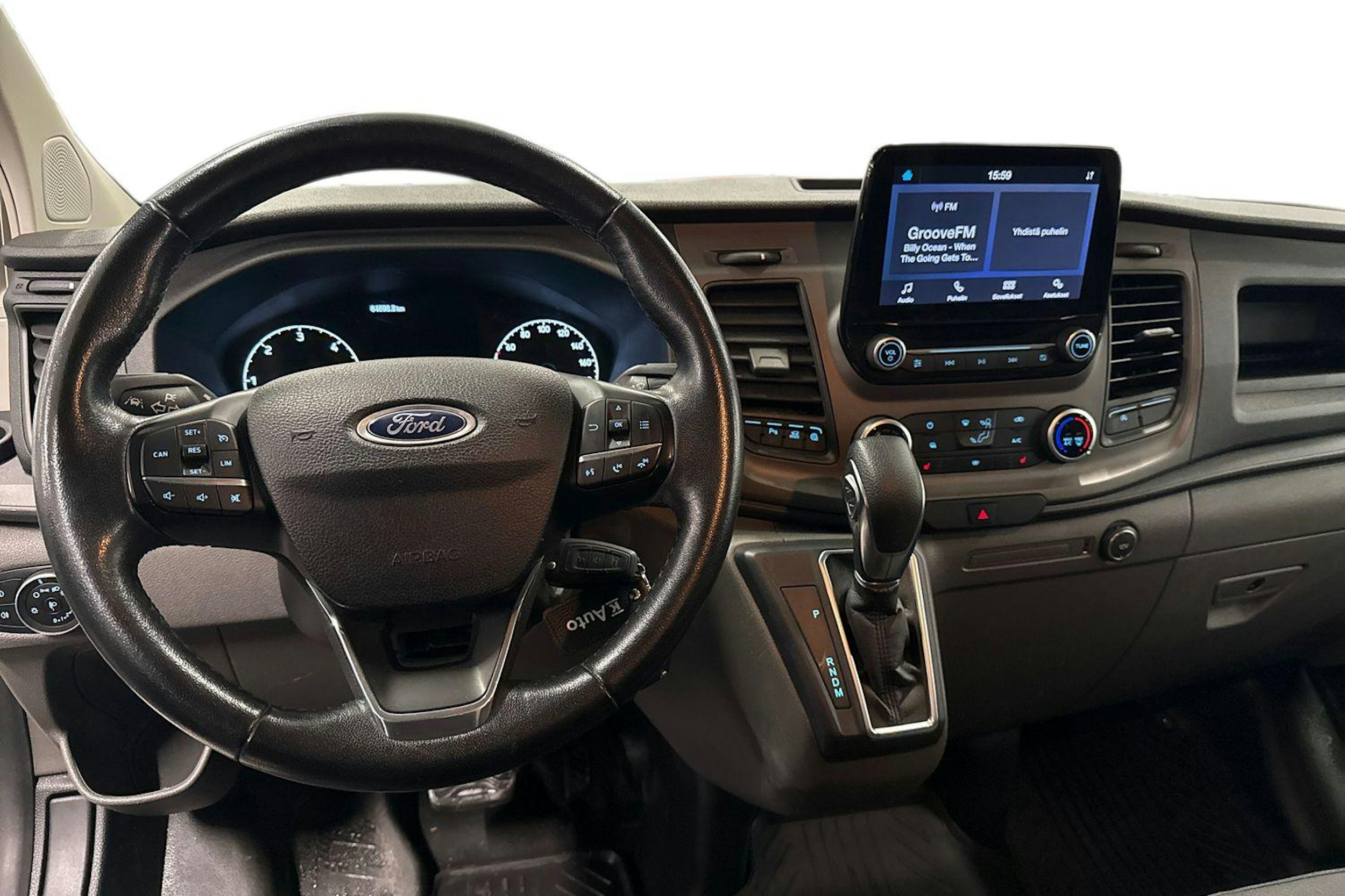 valkoinen Ford Transit Custom 2019 kuva 9.