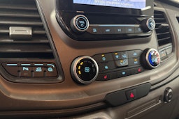 valkoinen Ford Transit Custom 2019 kuva 19.