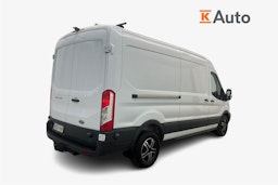 valkoinen Ford Transit 2019 kuva 2.