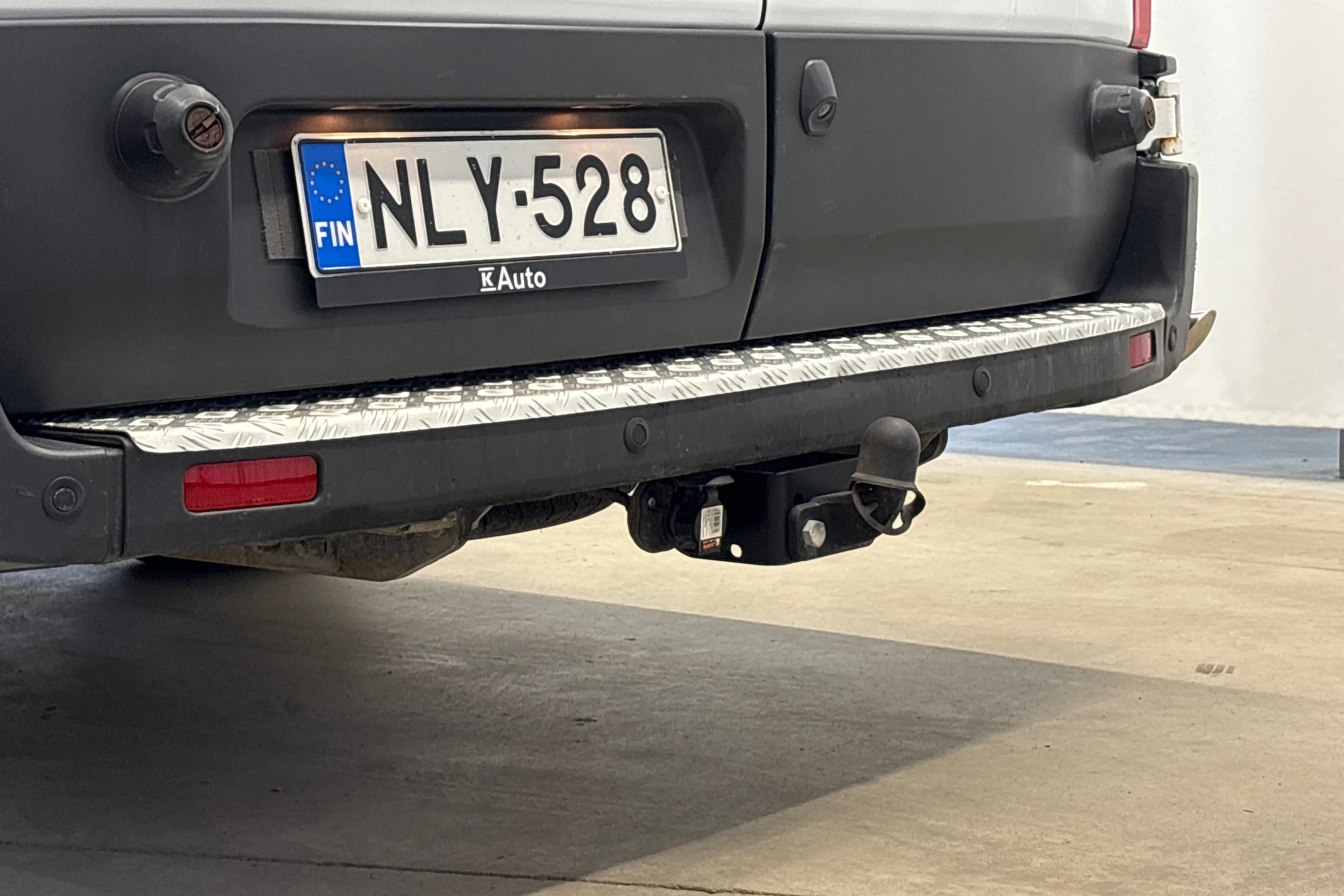 valkoinen Ford Transit 2019 kuva 30.