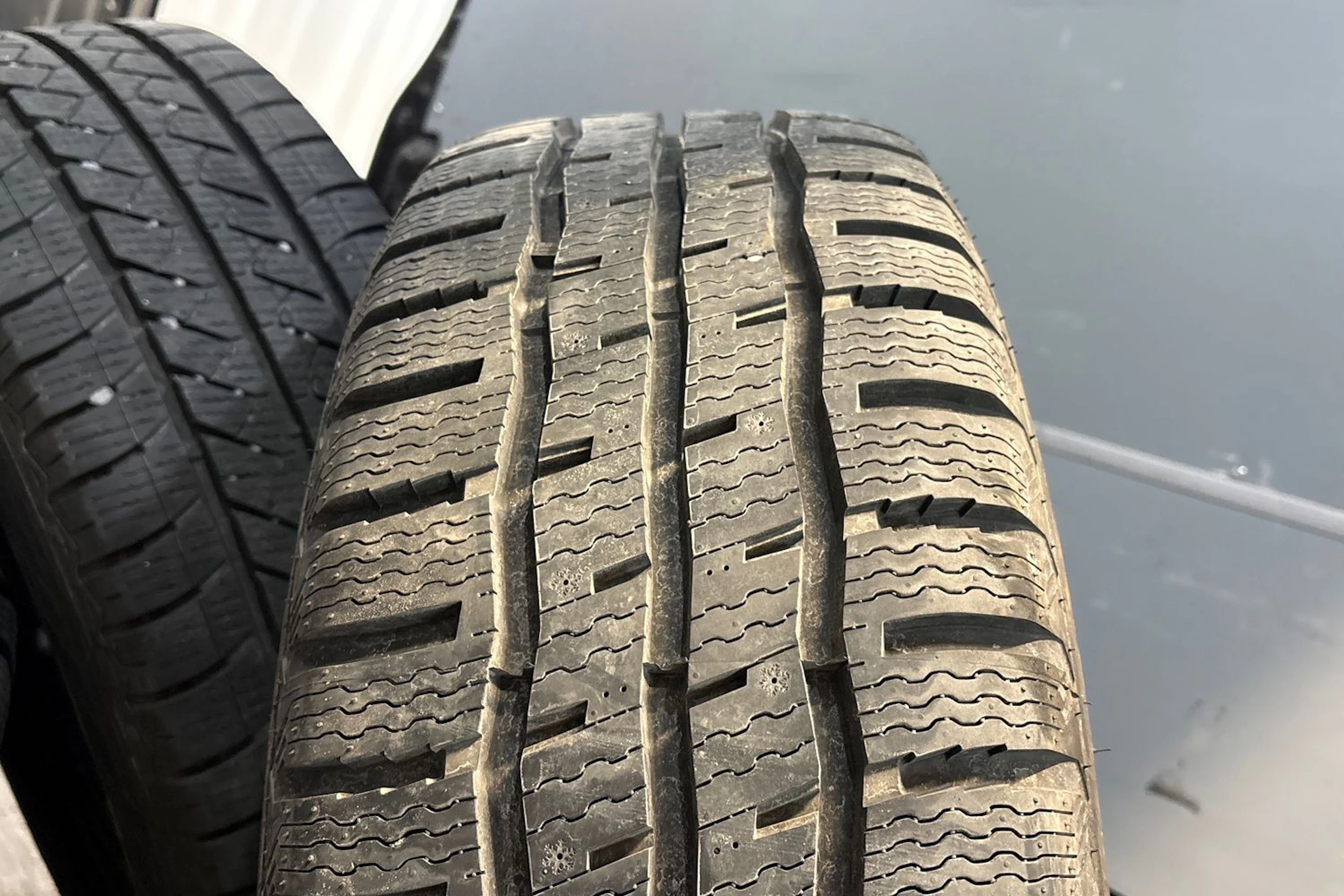 musta Ford Transit 2019 kuva 30.