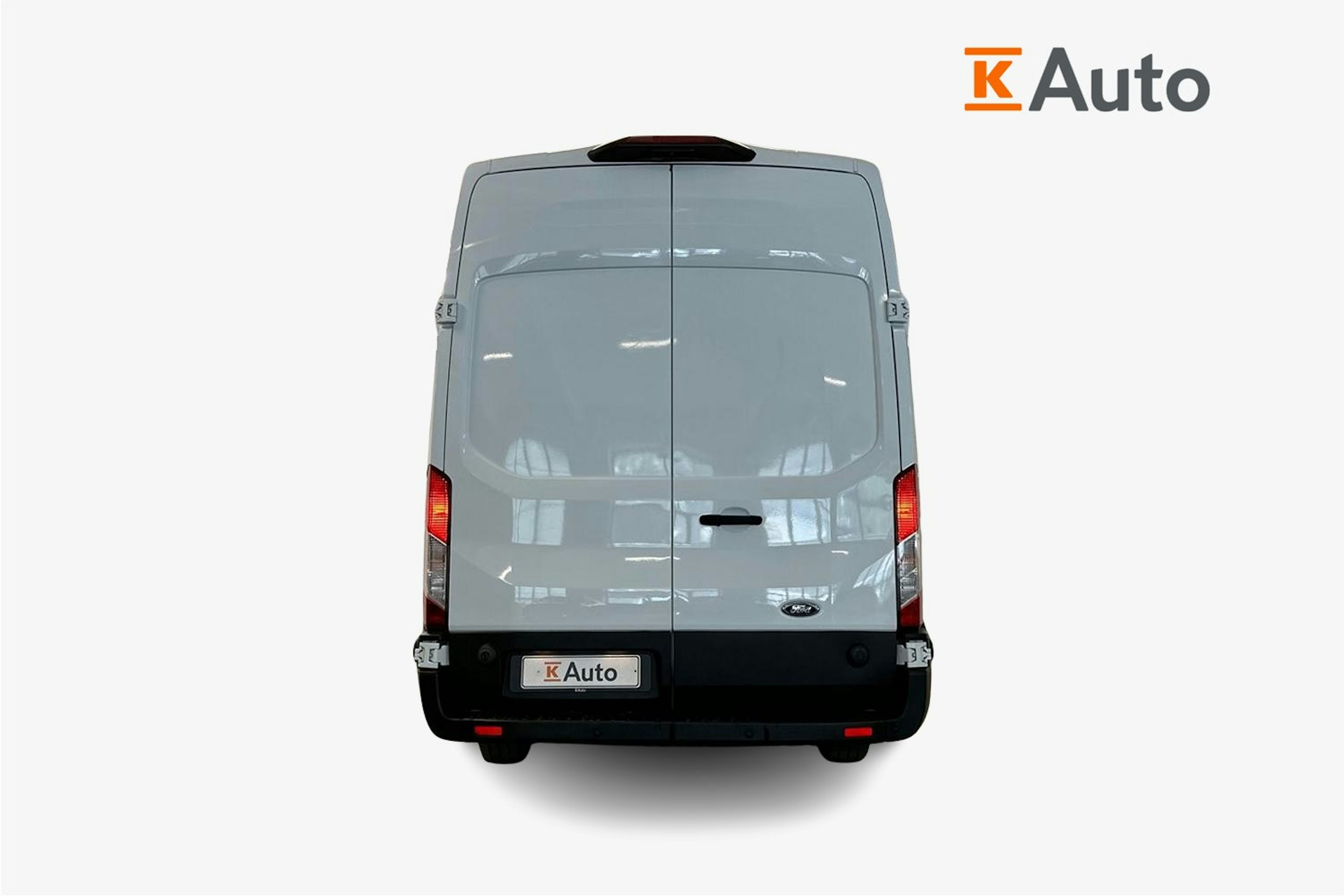 valkoinen Ford Transit 2020 kuva 3.