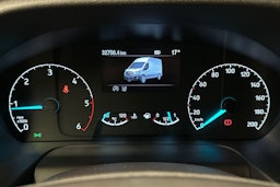 valkoinen Ford Transit 2020 kuva 17.