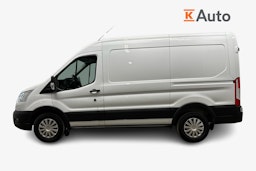 valkoinen Ford Transit 2020 kuva 5.