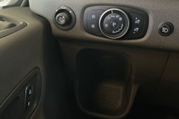 Valkoinen Ford TRANSIT 2020 kuva 19.