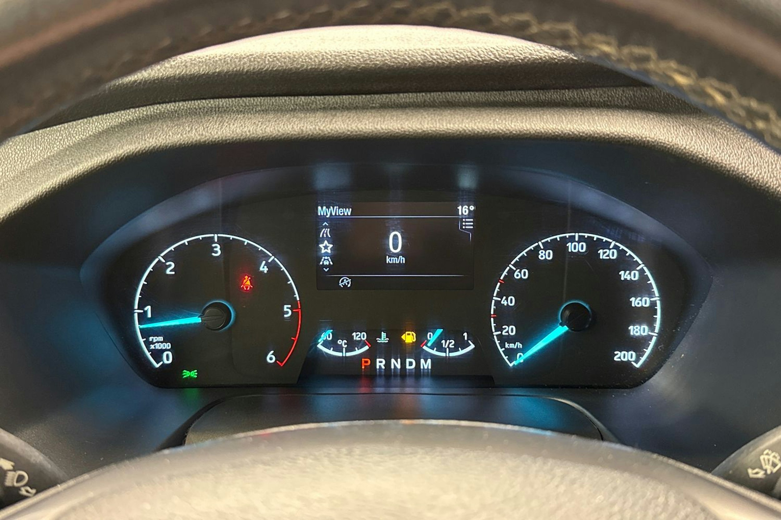 musta Ford Transit 2020 kuva 17.