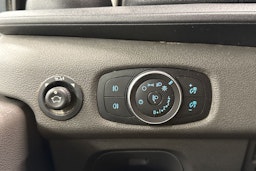 musta Ford Transit 2020 kuva 19.