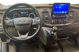sininen Ford Transit 2020 kuva 9.