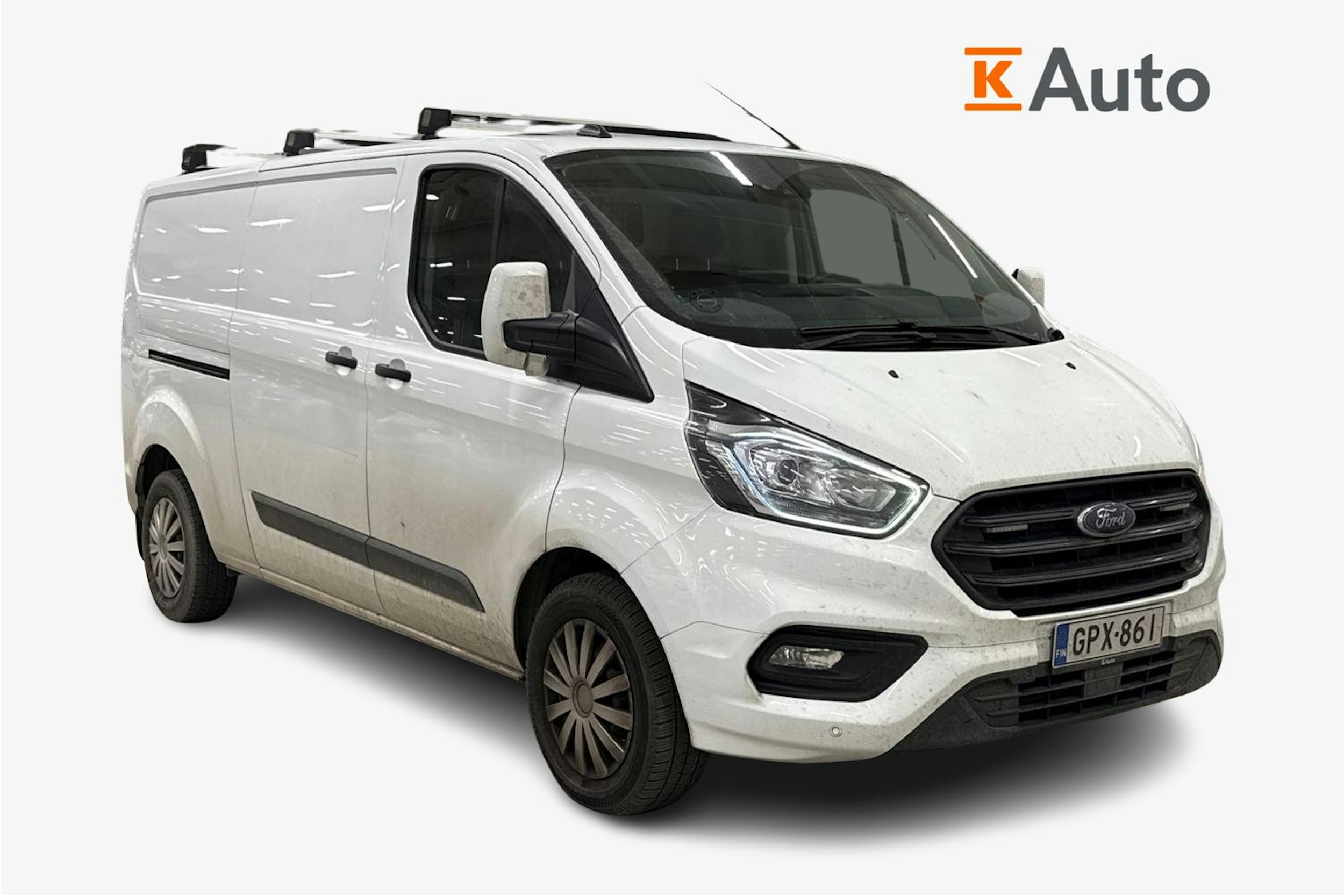 valkoinen Ford Transit 2020 kuva 1.