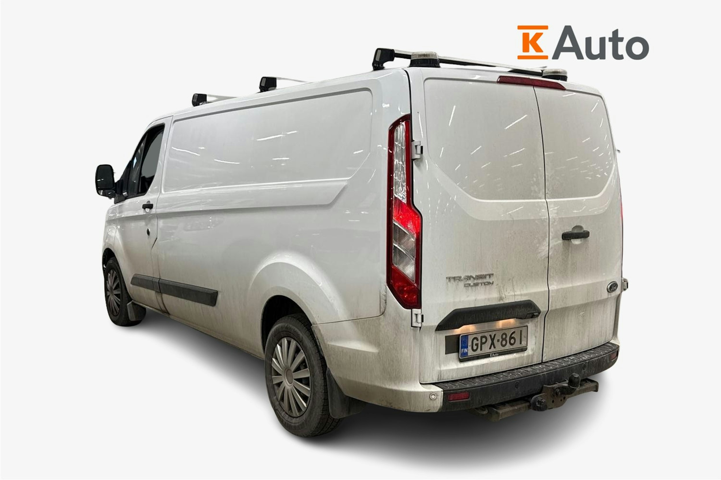 valkoinen Ford Transit 2020 kuva 2.