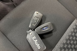 valkoinen Ford Transit Custom 2020 kuva 25.