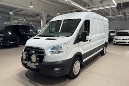 valkoinen Ford Transit 2020 kuva 10.