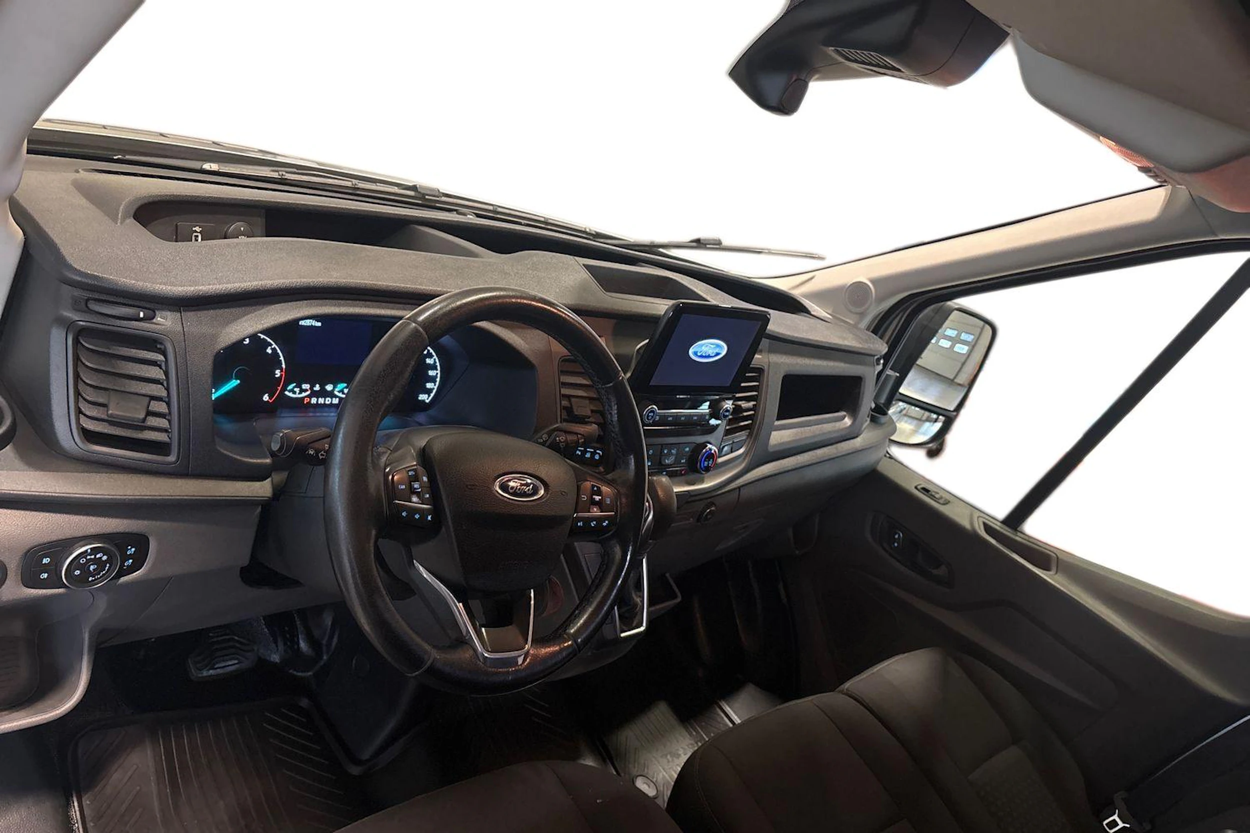 Harmaa Ford TRANSIT 2020 kuva 9.