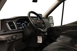 harmaa Ford Transit 2020 kuva 3.