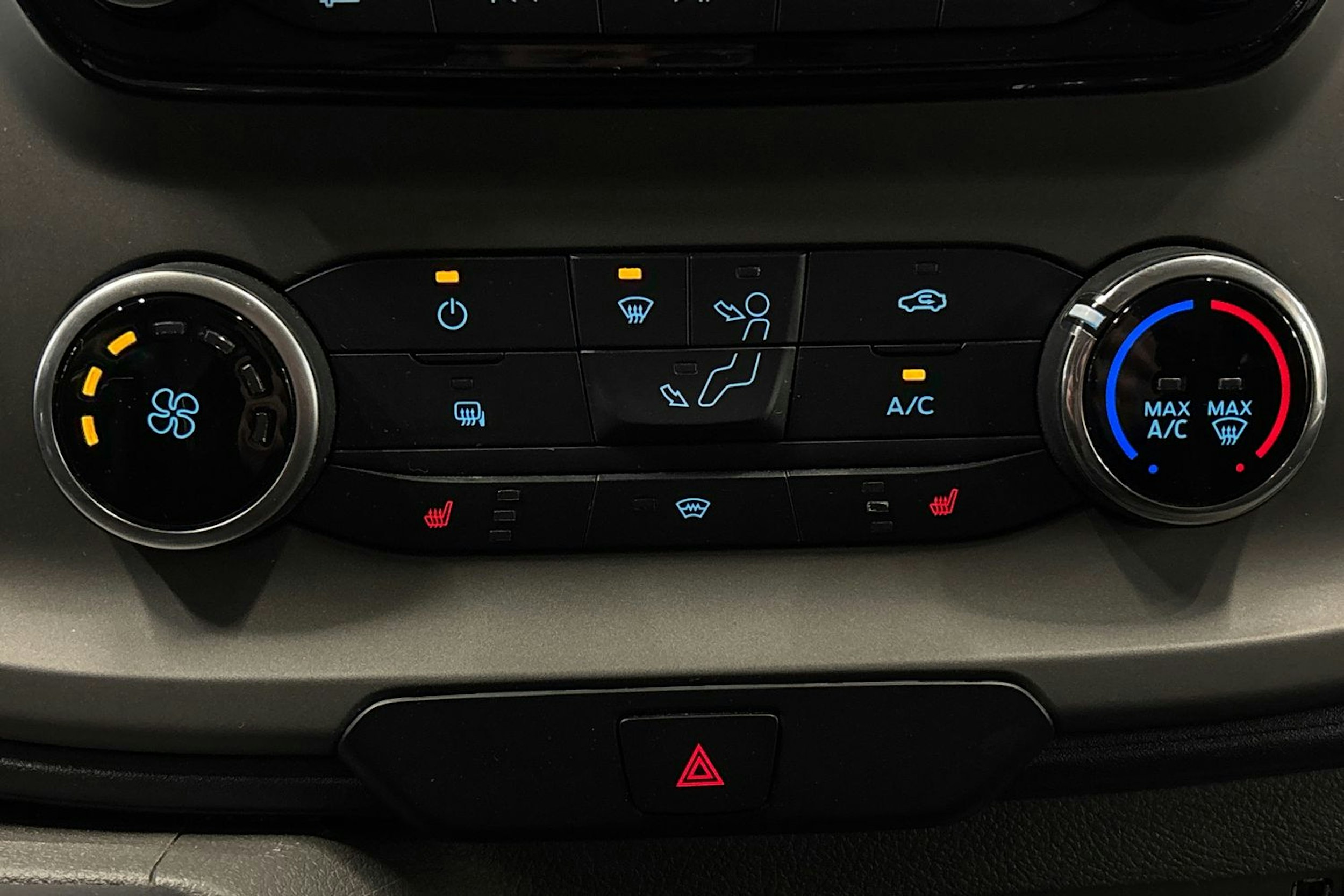 harmaa Ford Transit 2020 kuva 25.