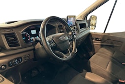 valkoinen Ford Transit 2020 kuva 8.