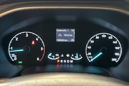 valkoinen Ford Transit 2020 kuva 15.