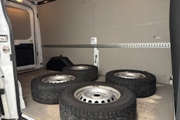 valkoinen Ford Transit 2020 kuva 26.