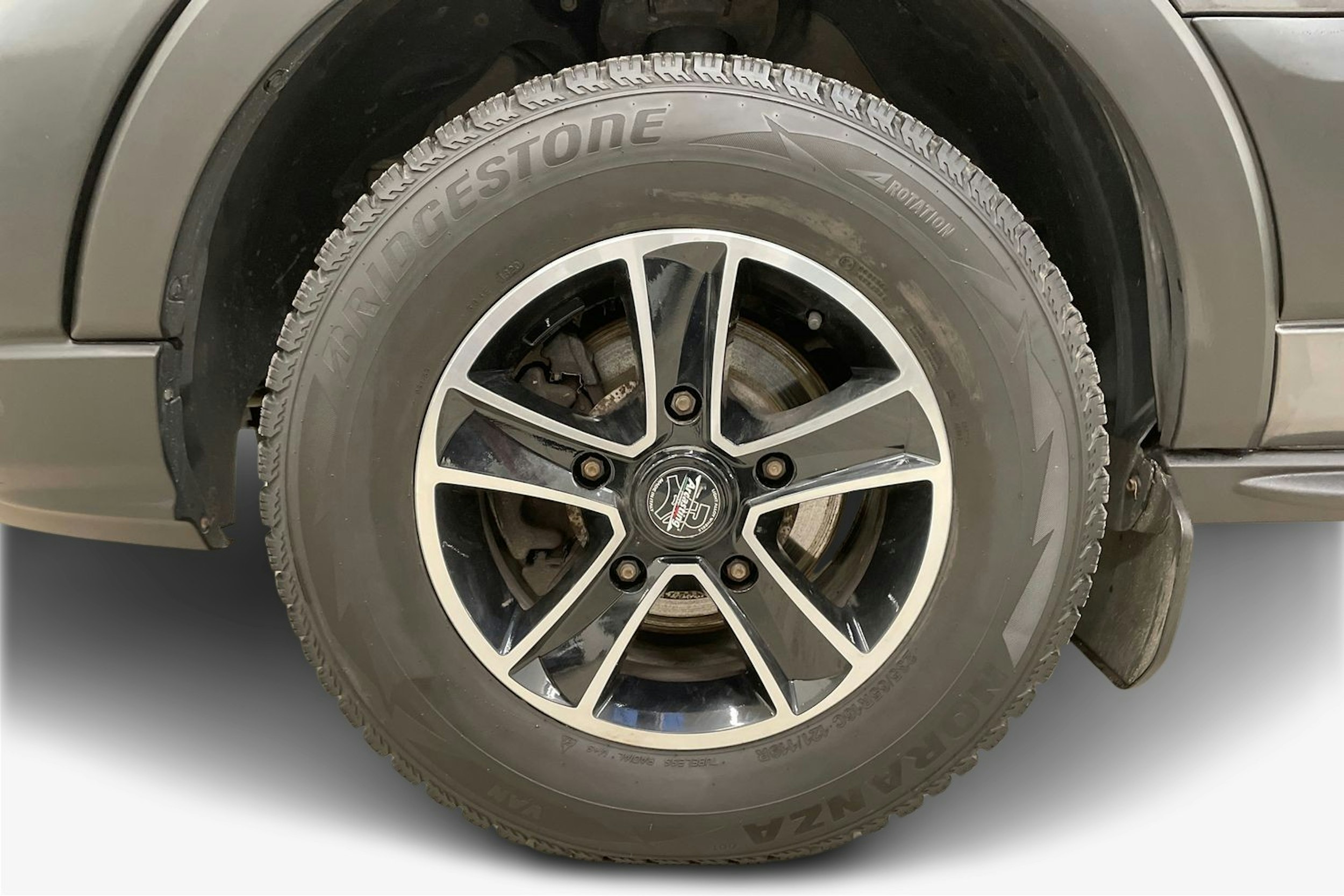 harmaa Ford Transit 2020 kuva 12.