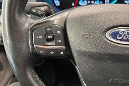 valkoinen Ford Transit 2021 kuva 13.