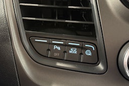 valkoinen Ford Transit 2021 kuva 19.
