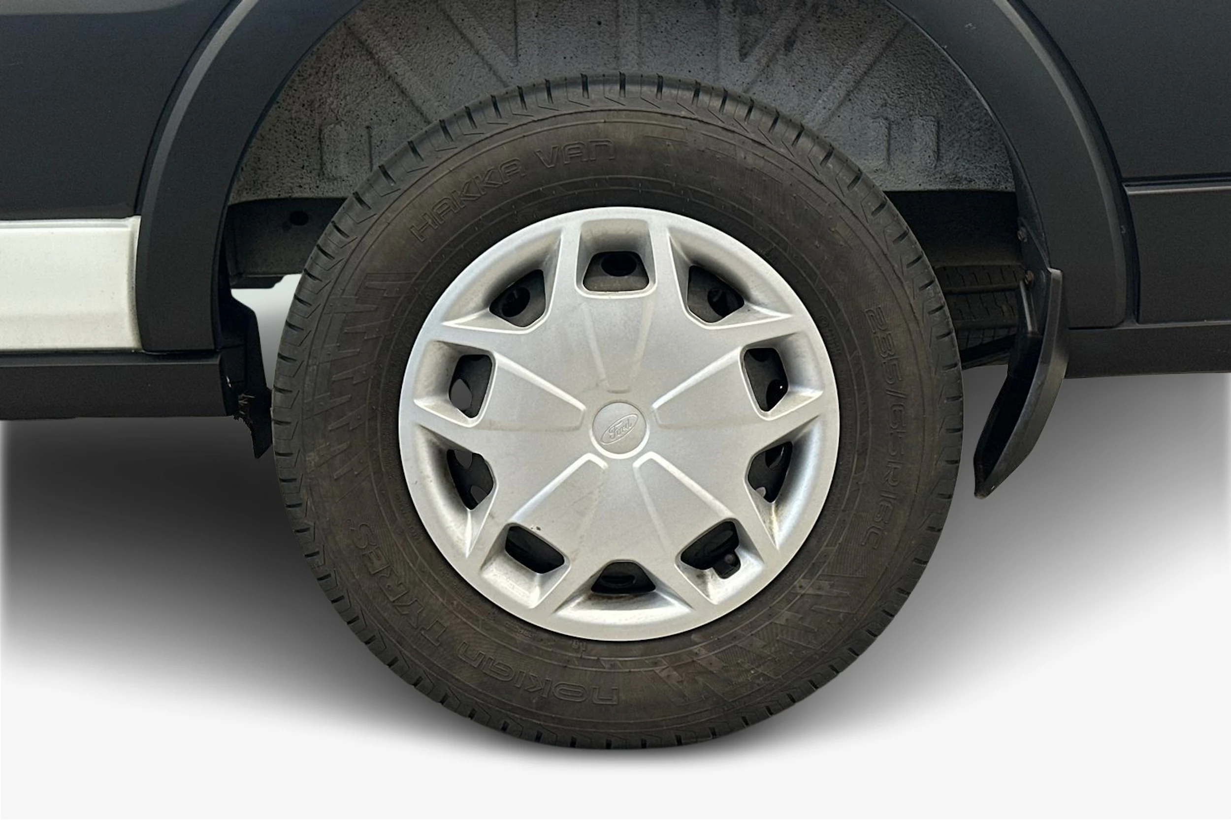 valkoinen Ford Transit 2021 kuva 9.