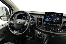 valkoinen Ford Transit 2021 kuva 7.