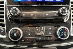 harmaa Ford Transit 2021 kuva 13.