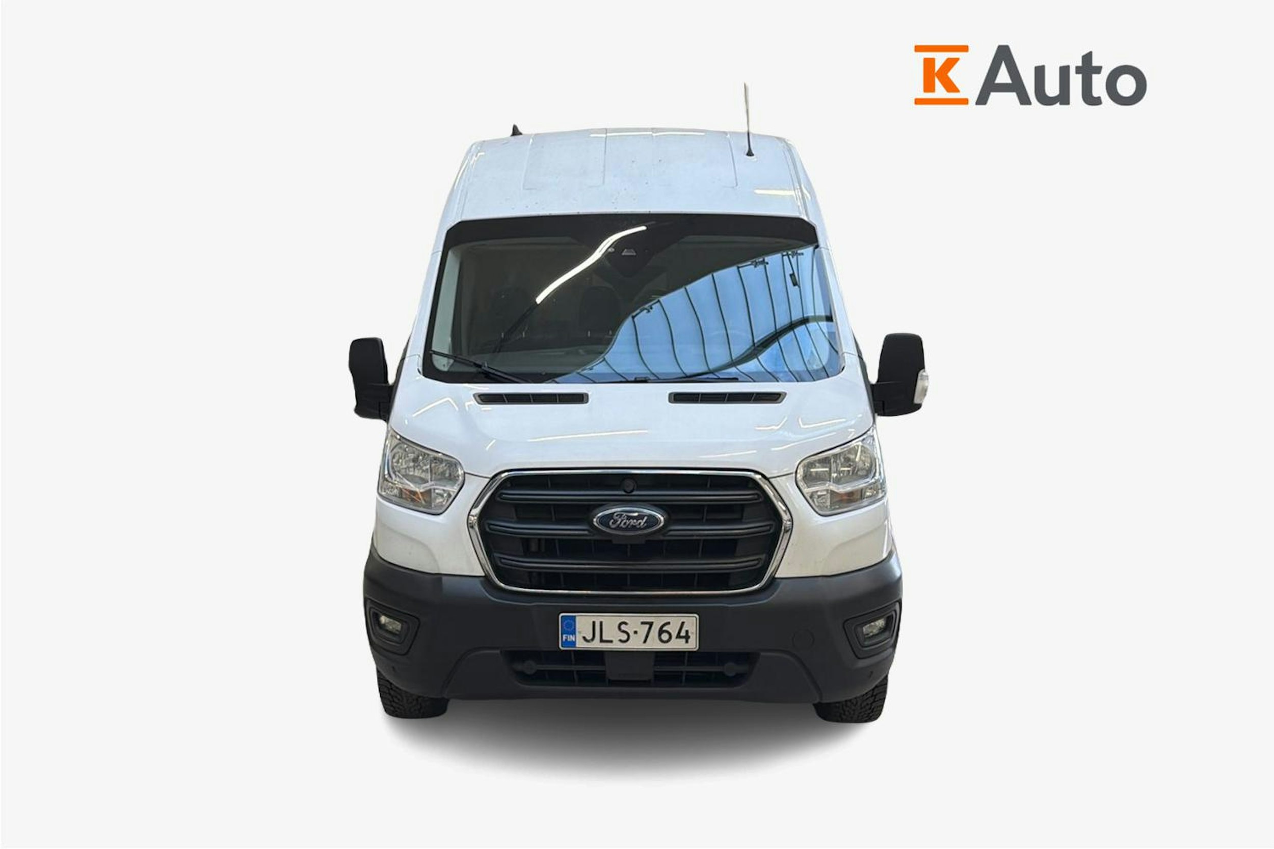 valkoinen Ford Transit 2021 kuva 4.