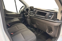 valkoinen Ford Transit 2021 kuva 8.