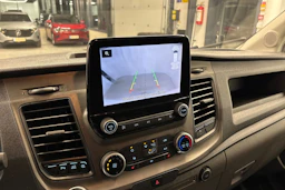 valkoinen Ford Transit 2021 kuva 21.